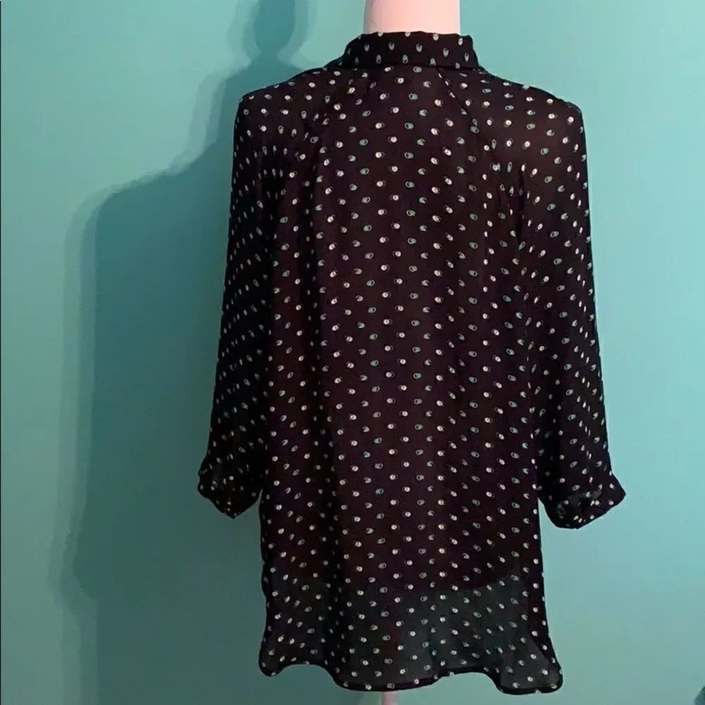 Cabi Blouse - Picture 2 of 2